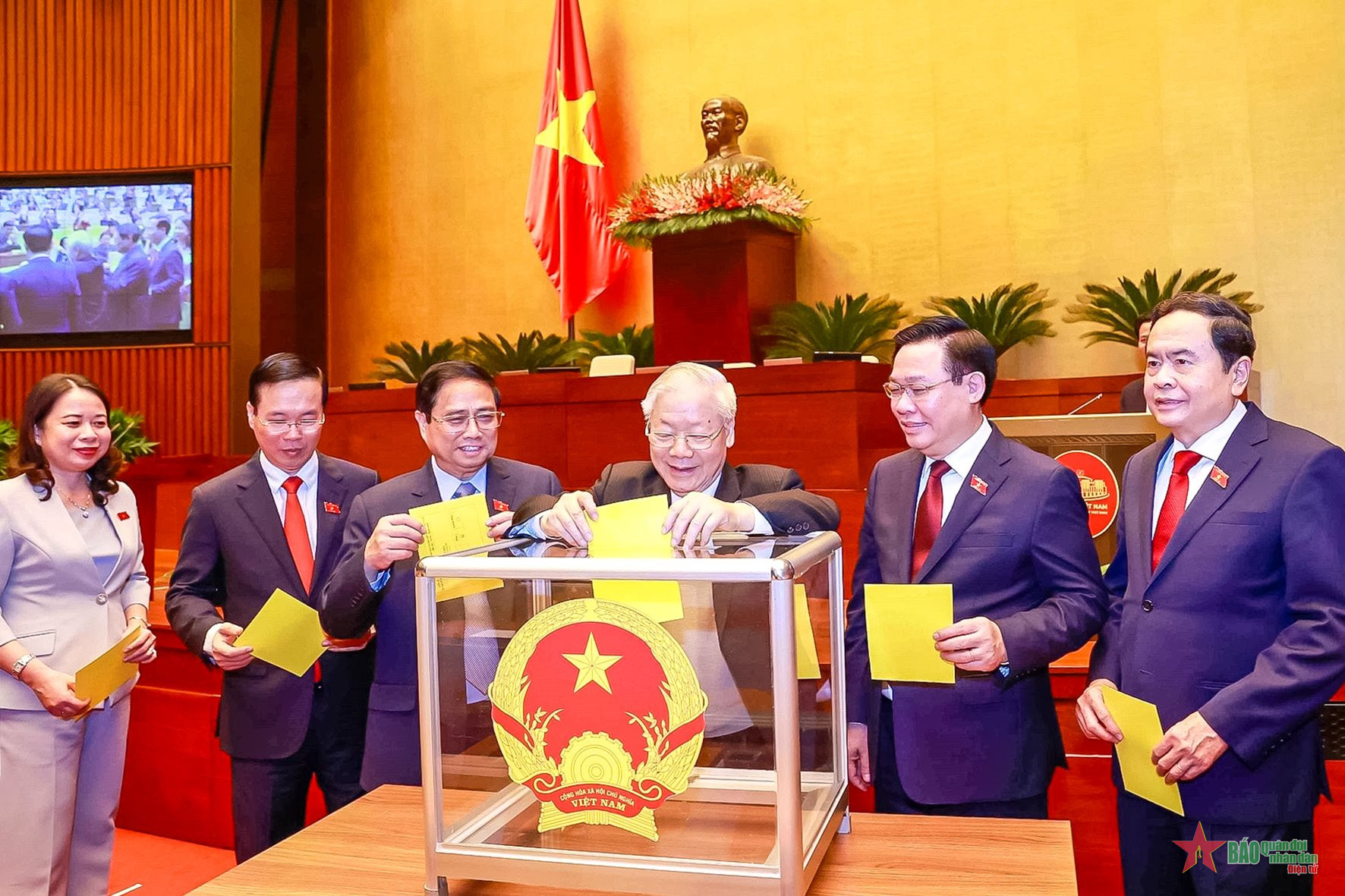 Có thực “bất thường” ở những kỳ họp Quốc hội bất thường? - Bài 4: Lợi ích quốc gia, dân tộc là tối thượng